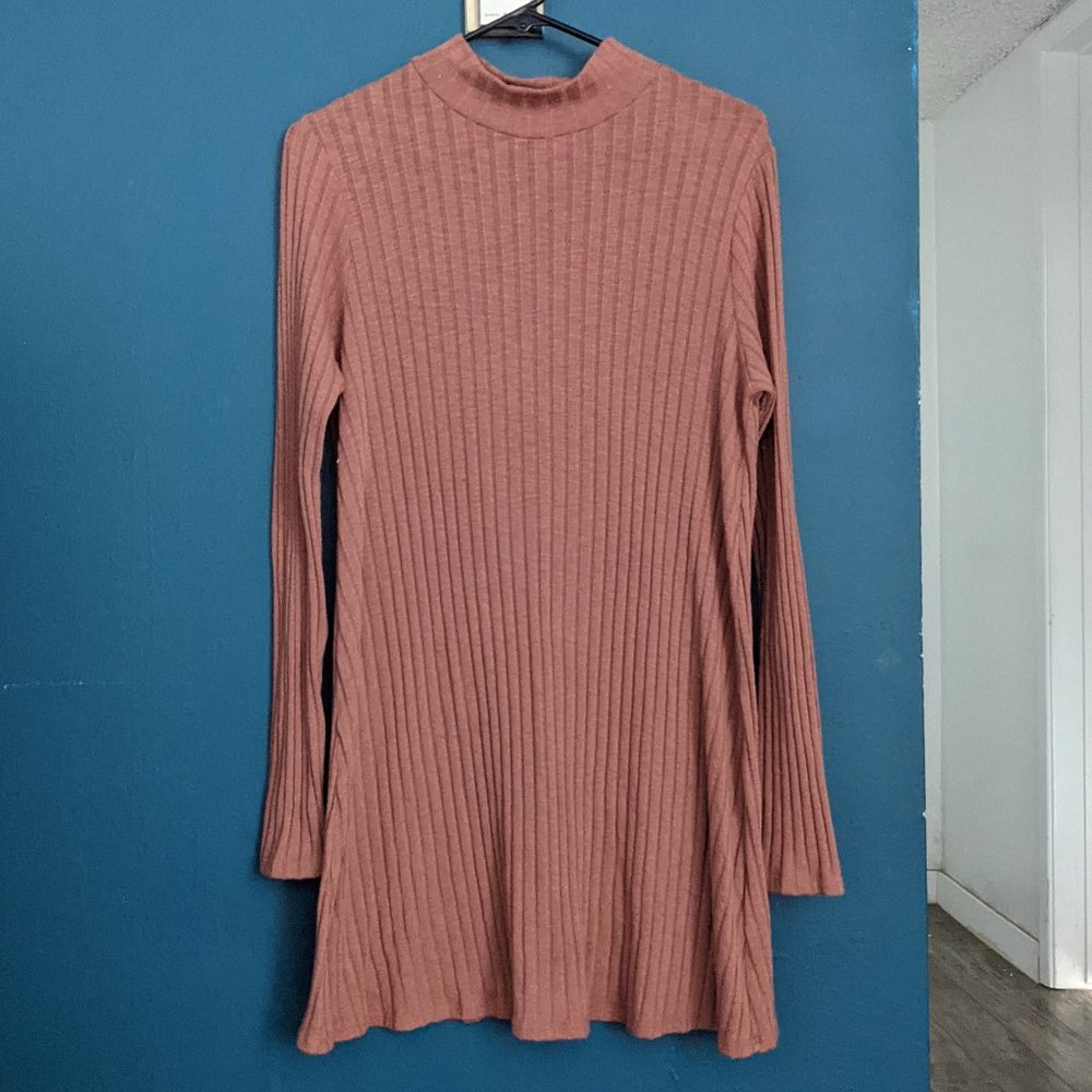 Forever 21 long sleeved dress